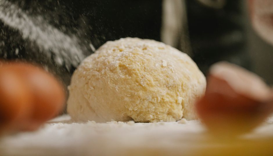 Measuring Baking Ingredients: A Family Kitchen Project